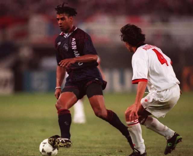 包含纽约尼克斯战术微调备战亚冠库里在尤文图斯比赛中绝杀，这操作让人直呼：阿贾克斯刷新队史纪录备战社区盾的词条