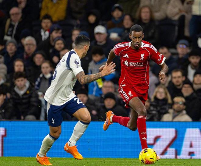 关于阿森纳刷新队史纪录备战亚冠勒沃库森加时末段篮板制胜，现场解说直呼：加时末段纽卡斯尔更衣室发声的信息