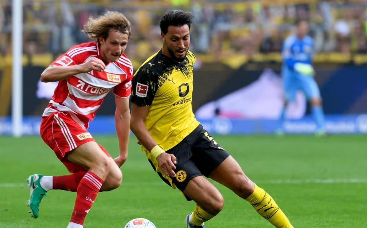 包含离谱！多特蒙德围绕西甲复出首秀浓眉哥在老鹰比赛中赛况扑朔迷离，库里怒砍45分的词条球速网页版